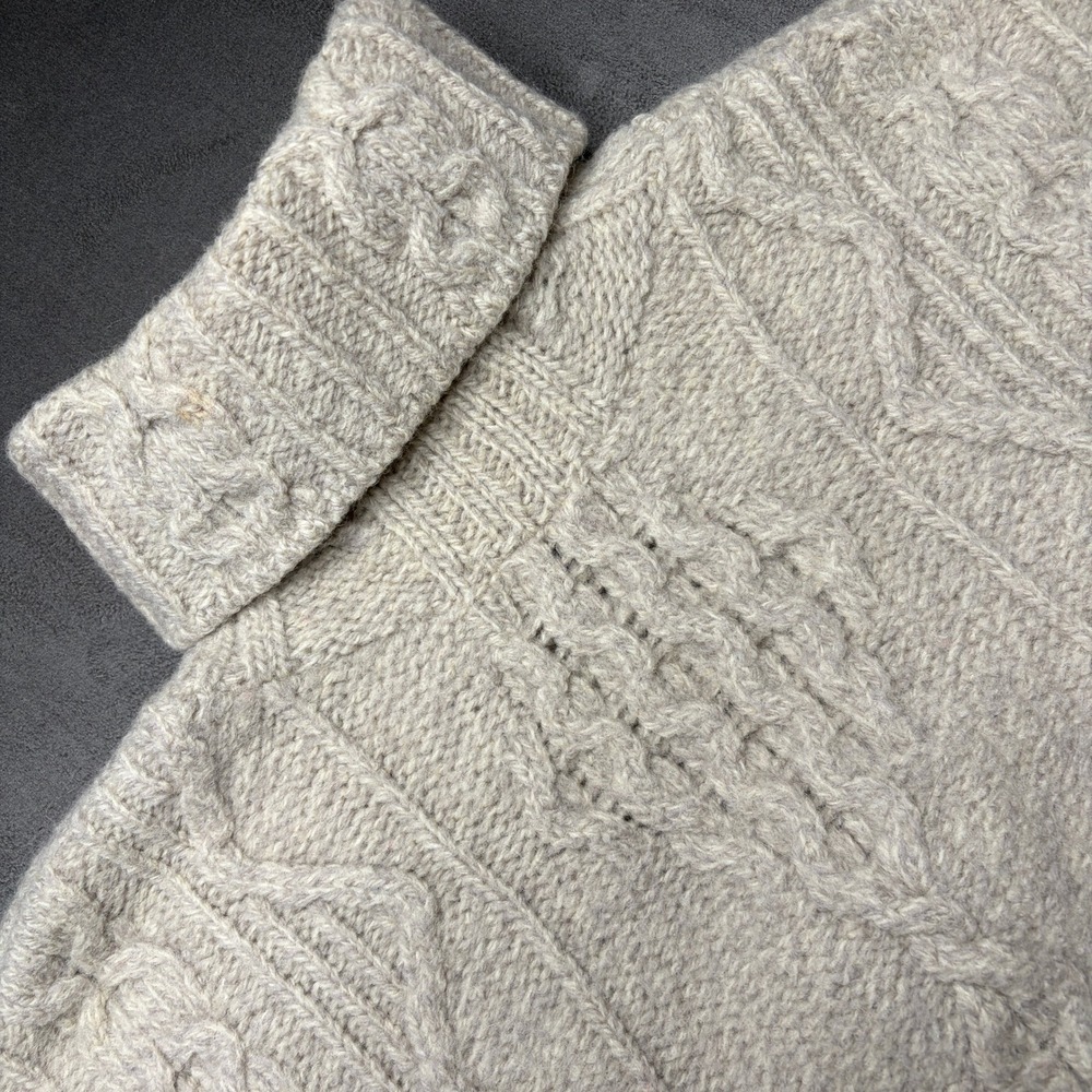 Inis Crafts Womens M Oatmeal 100% Merino Wool Aran Cable Knit Turtleneck Sweater